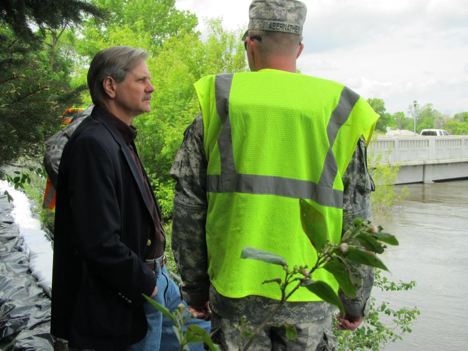 Hoeven Minot Flood Tour-June 2011- Senator Hoeven tours levees and flood protection measures in Minot, N.D. with local, state and federal officials. 
